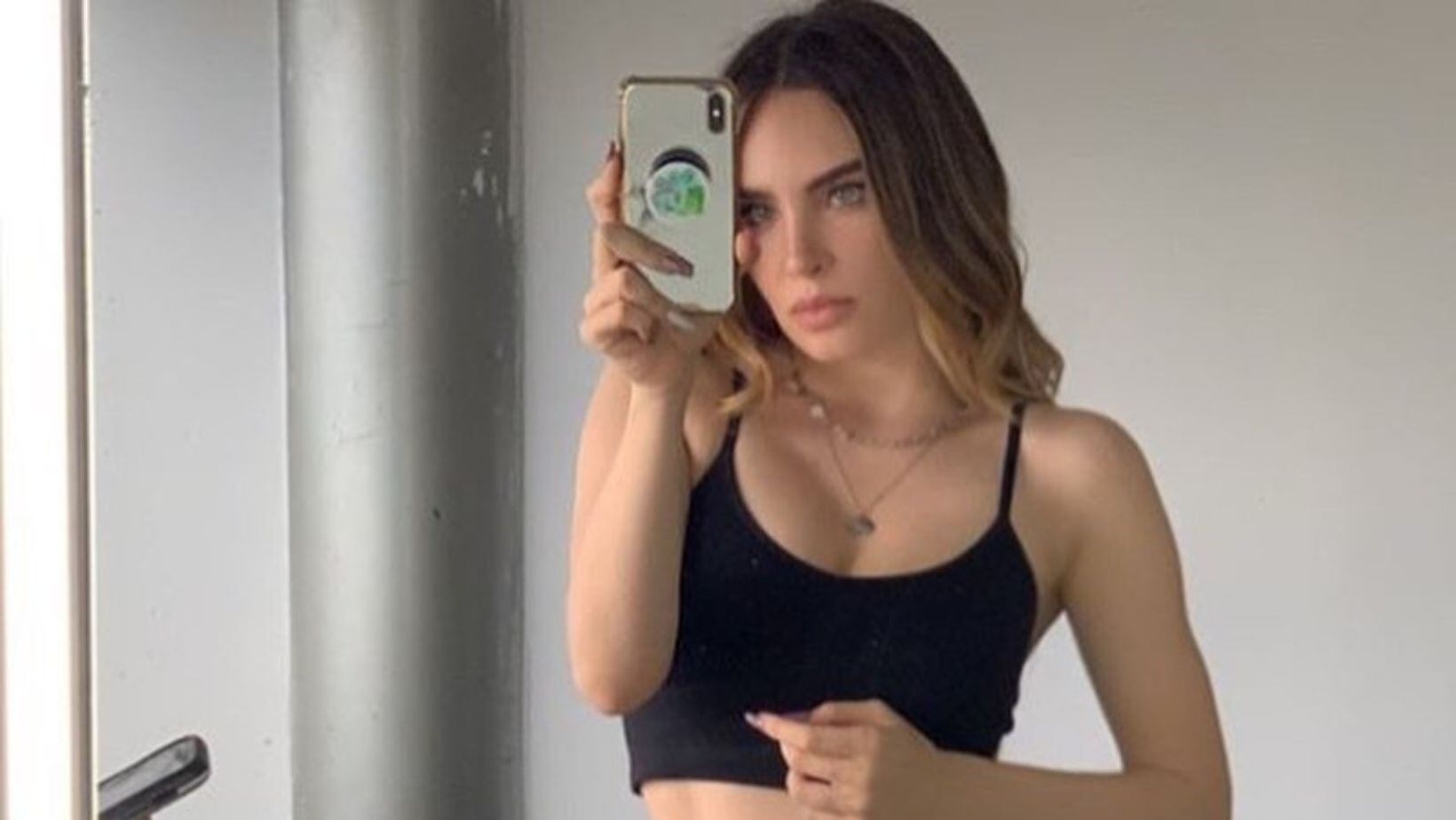 Video | Belinda dejó ver su cuerpazo en pequeña ropa interior