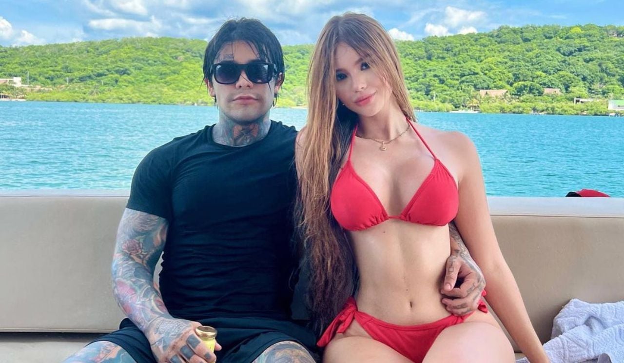 Yéferson Cossio publica video donde sale agarrando los pechos de su novia y  así reacciona Internet